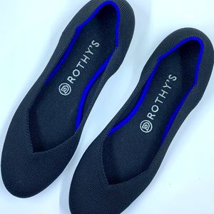 Rothy’s The Flat black, blue halo